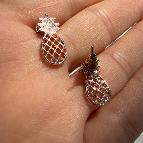 Anthropologe Rose gold Pineapple Stud Earrings - Picture 5 of 7